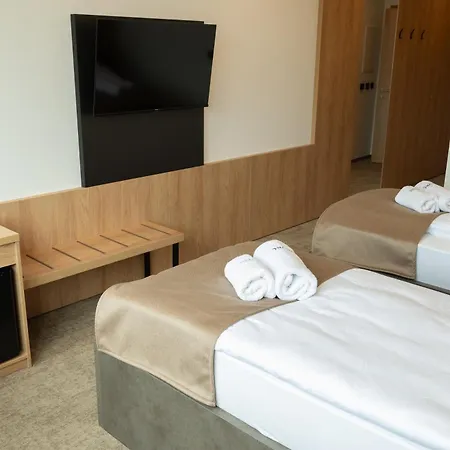 Superior Bohorc Hotel 3*