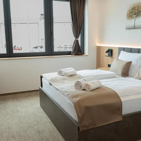 Hotel Superior Bohorc 3*